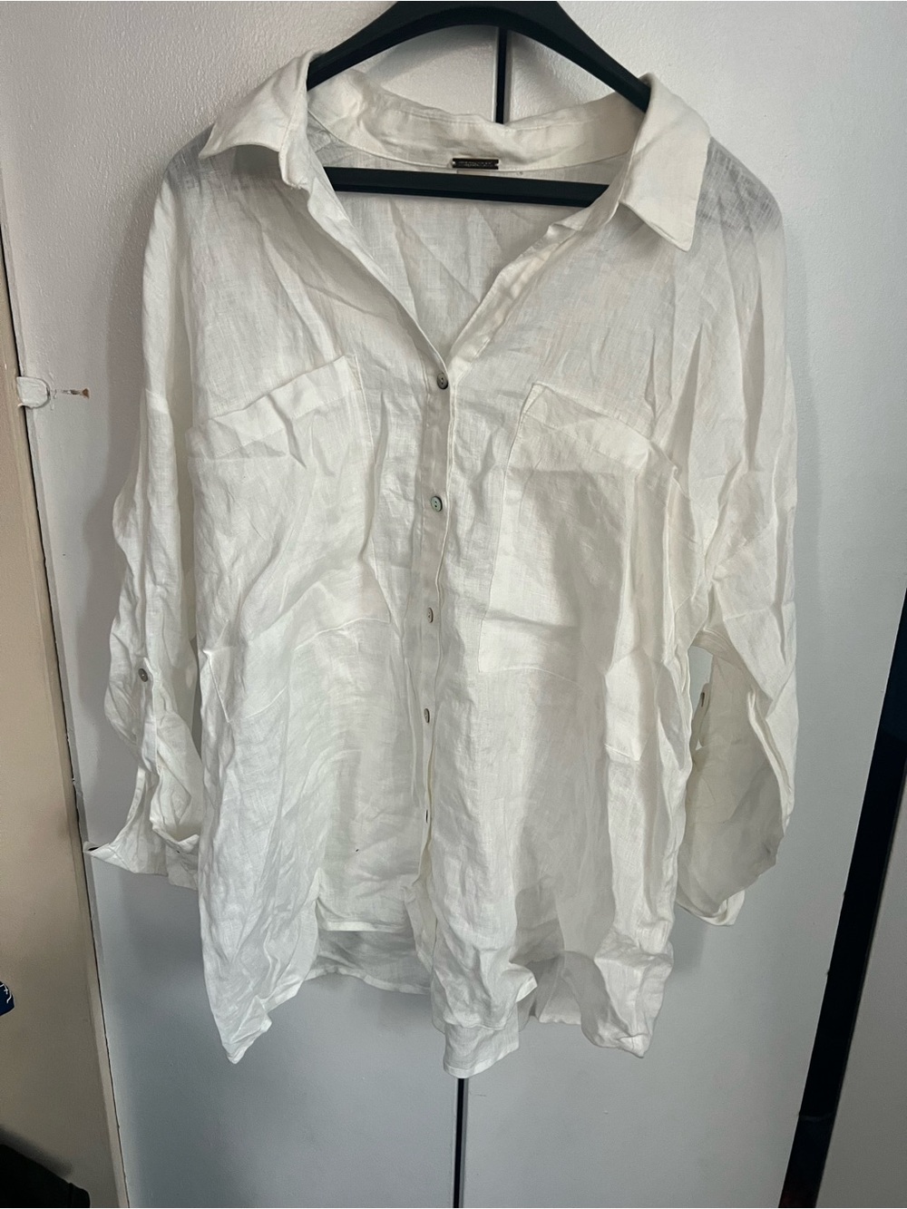 Women’s White Linen Button-Up Shirt Size L